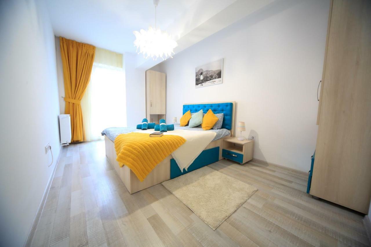 Korona Studio Brasov Bagian luar foto